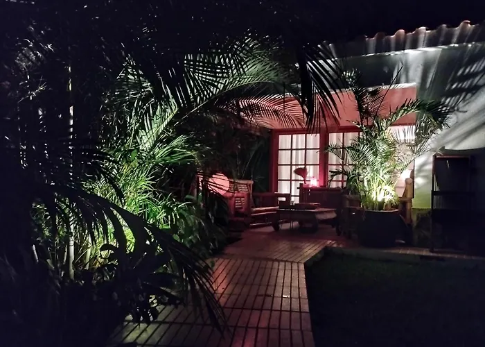 Bungalow Tropical Con Piscina Y Aire Acondicionado